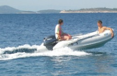 akcia FANTOM 380 �ed� +sonar Elite 3X