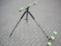 Tripod (stojan) na ryb�rske pr�ty na te��cu vodu